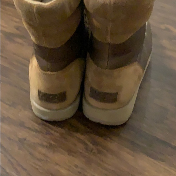 Ugg snow boots - Picture 5 of 9